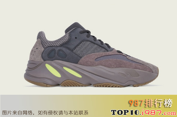 十大三叶草好看的鞋之adidas yeezy boost 700