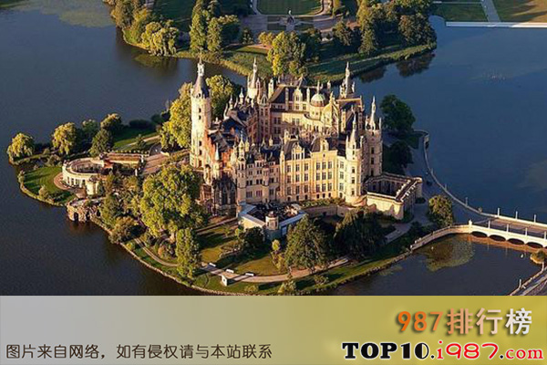 十大世界最险建筑之利希滕斯坦城堡
