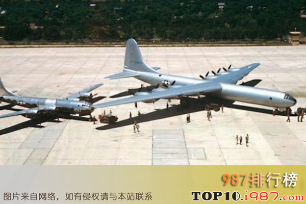 十大世界上最大的飞机之convair b—36(“和平缔造者”)