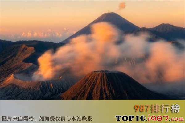 十大世界超级火山之布罗莫火山