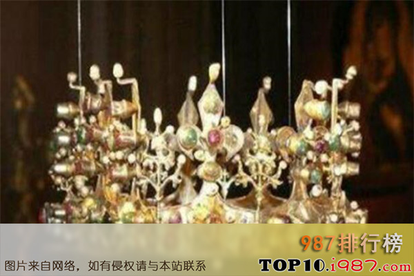 十大世界最贵的皇冠之珍珠泪王冠