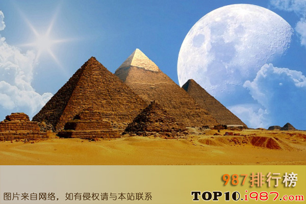 十大世界著名建筑物之吉萨大金字塔 埃及