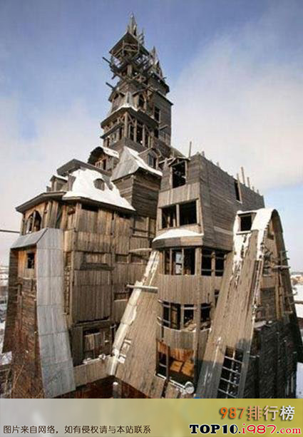 十大“危险建筑”之俄罗斯阿尔汉格尔斯克苏特亚金屋