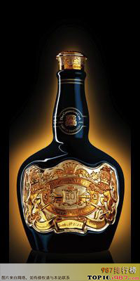 十大世界最贵的威士忌之chivas regal royal salute 50-years-old – $10,000 芝华士皇家礼炮50岁的 – $ 10,000最昂贵的苏格兰威士忌 – 芝华士富豪皇家礼炮