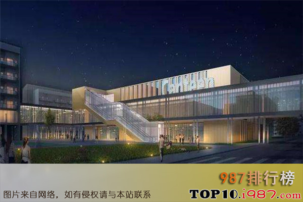 十大南京公园广场之南京航空航天大学将军路校区樱花广场