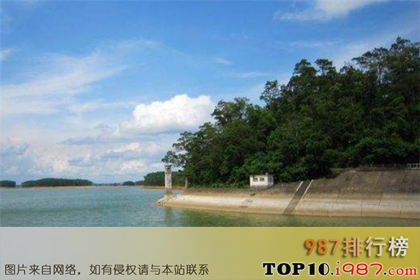 十大广东廉江最好玩的景点之鹤地水库