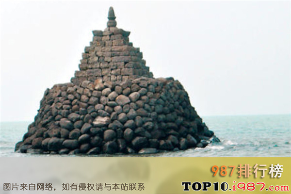 十大儋州风景名胜之细沙灯塔