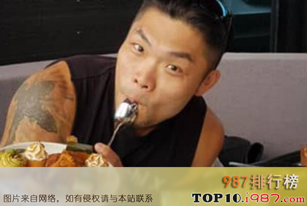 十大李玖哲热门歌曲之《都怪我》