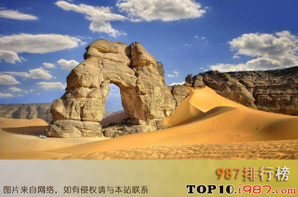 十大蒙古国不可错过景色之戈壁沙漠
