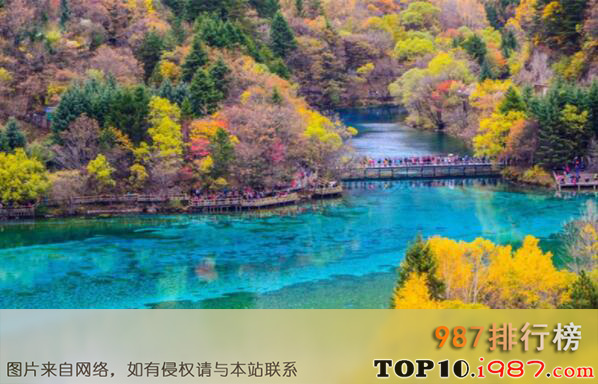 中国十大9月份国内最佳旅游地之九寨沟