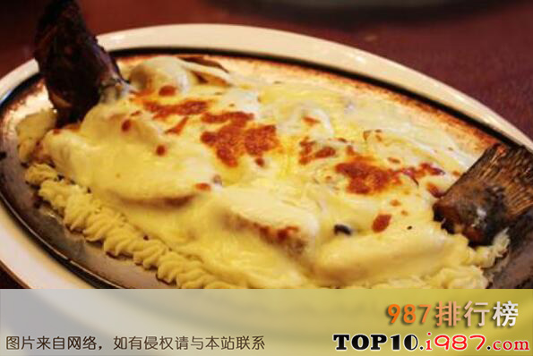 十大哈尔滨必吃的美食之烤奶汁鳜鱼