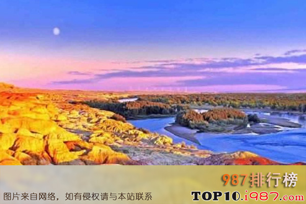十大新疆最受欢迎的景点之五彩滩